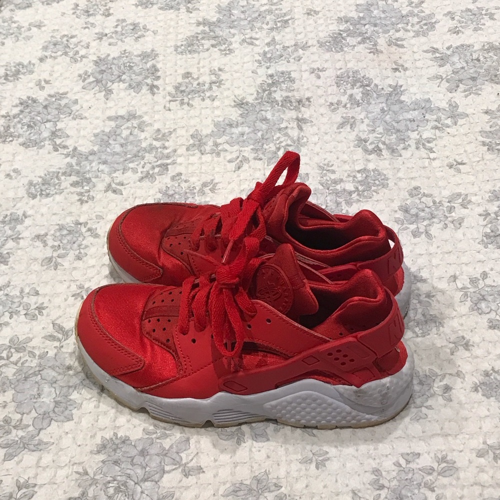 Nike Huarache Red Athletic Shoes